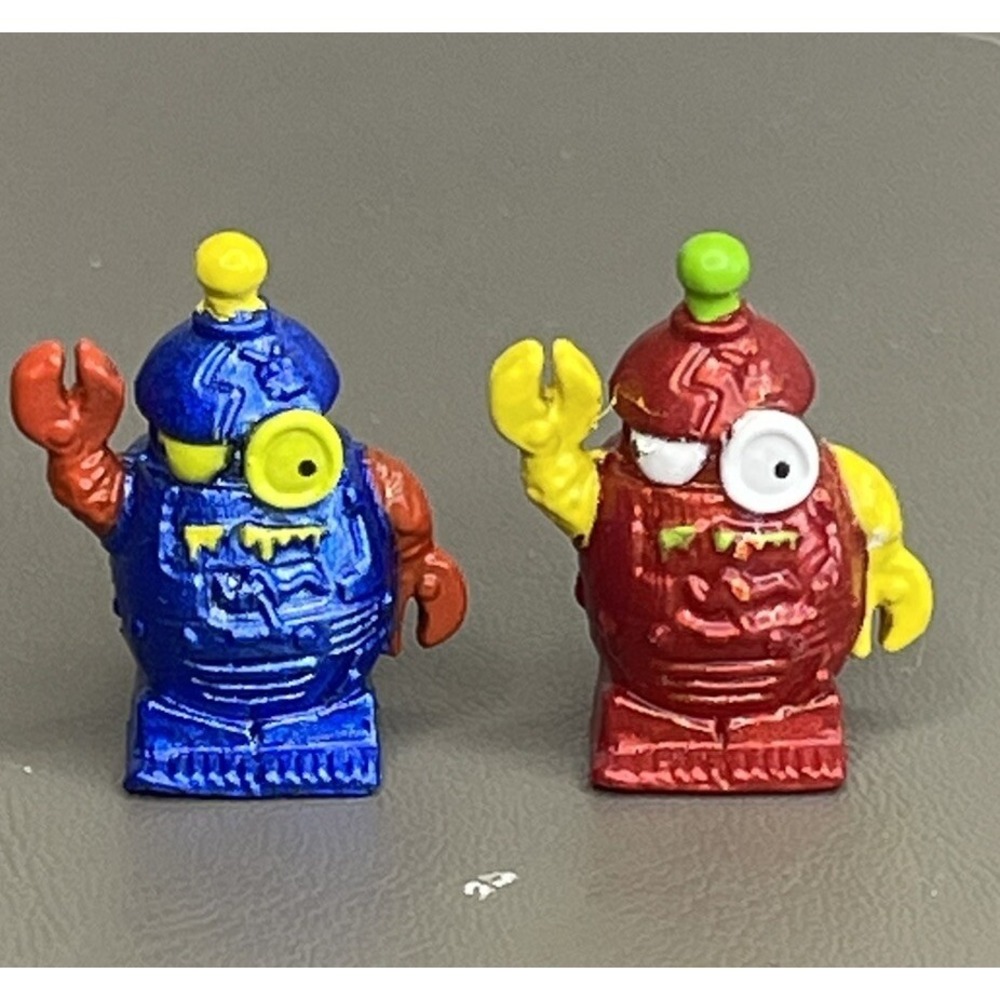 Trash Pack Series 2 Astro Trash Grot Bot Blue Red Rare Figures Toys